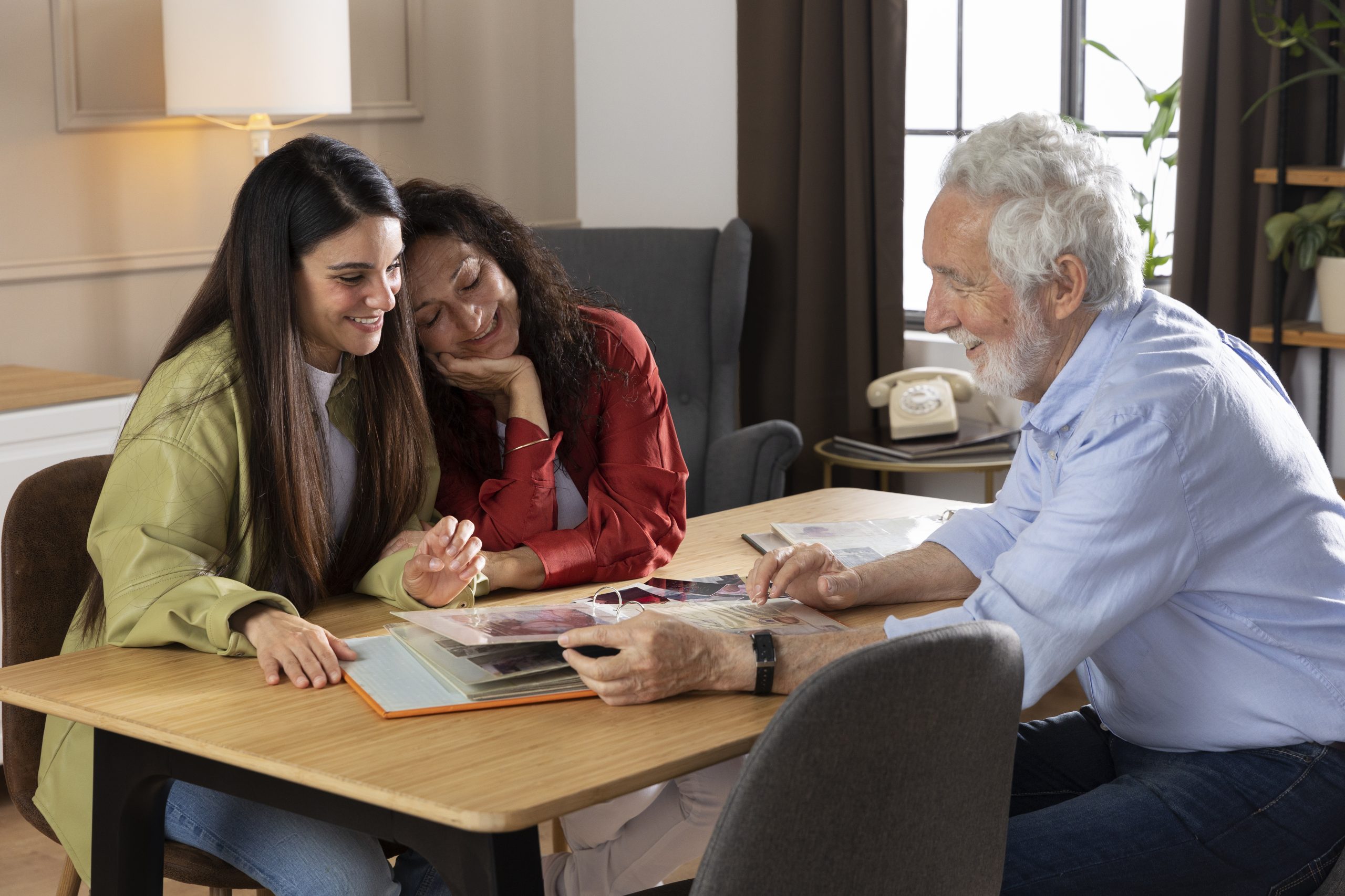 Money Talks: How Aussie Families Handle Financial Conversations